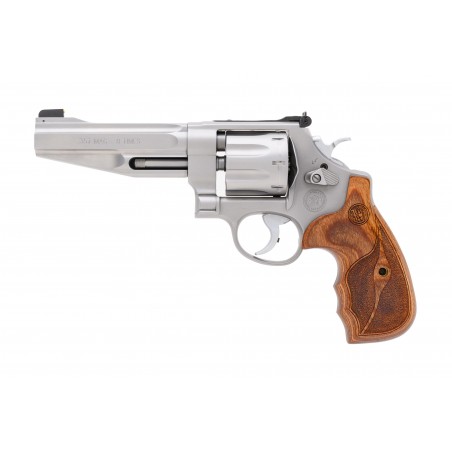 Smith & Wesson 8 Times Performance Center Revolver .357 Magnum (PR67746) Consignment