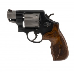 Smith & Wesson 327 PC...
