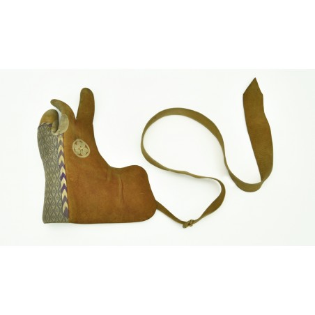Brown Leather Archer’s Glove with Katabami Mon (MGJ135)