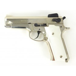 Smith & Wesson 559 9mm Para...