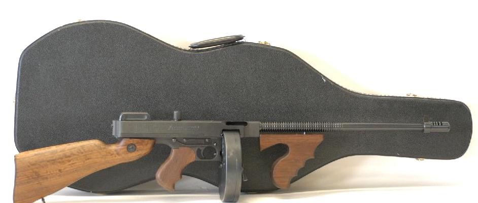Auto Ordnance 1927 - 45 ACP caliber rifle Thompson with stick mag, 50 ...