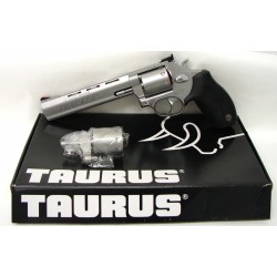Taurus 992 Tracker .22...