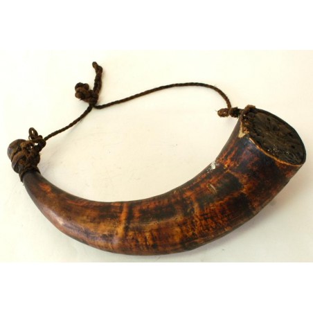 Nice Old Powder Horn with initials. (bp727)