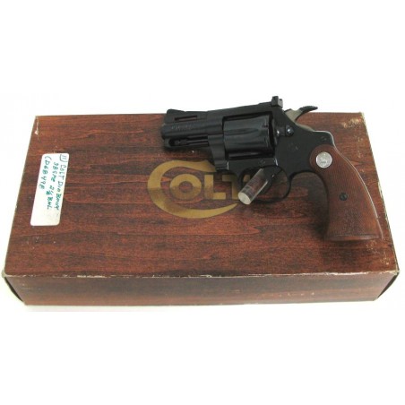 Colt Diamondback .38 Special caliber revolver with 2 1/2 barrel. Like new with box. (c2683)