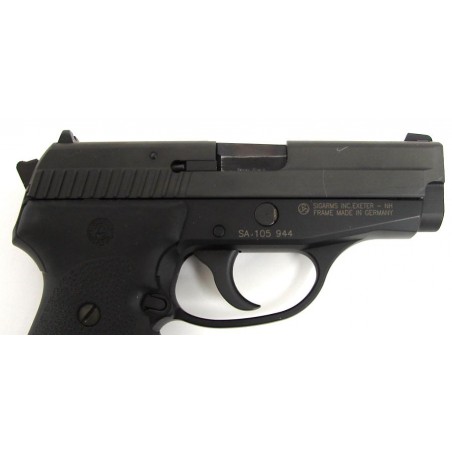 Sig-Sauer P239 9mm Para caliber pistol. Compact model in very good condition. (pr9626)