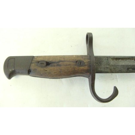 Japanese bayonet. (mew180)