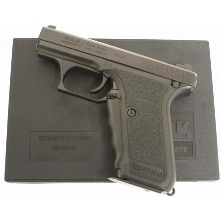 Heckler & Koch P7M13 9mm caliber pistol. Like new with box, tools, and extra mag. Pre-owned. (pr4693)