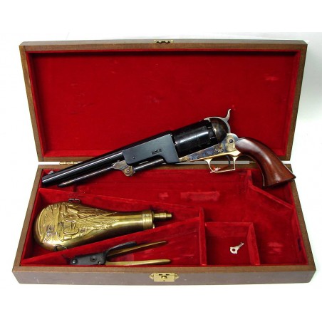 Stoeger / Uberti 1847 Walker revolver. With case and accessories. A beautiful set. (PR18602)