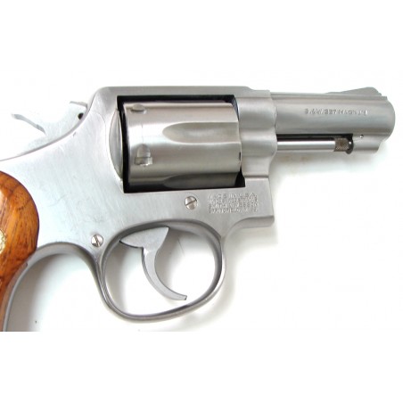 Smith & Wesson 65-5 .357 Mag caliber revolver. Popular stainless steel 3" snub nose in near excellent condition. (PR18797)