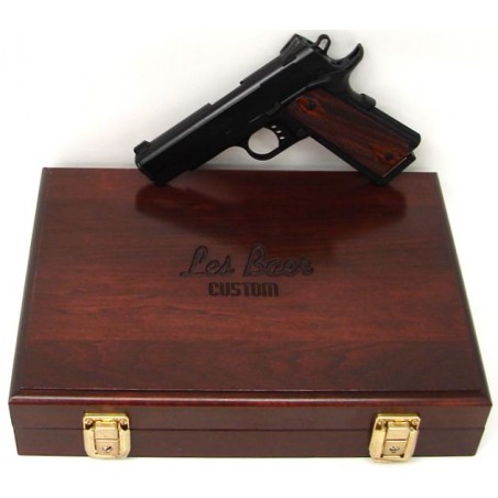 Les Baer Custom SRP Commanche .45 ACP caliber pistol. Top of the line Commander size model in excellent condition with wood case (pr10026)