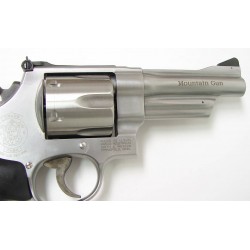 Smith & Wesson 657-4 .41...