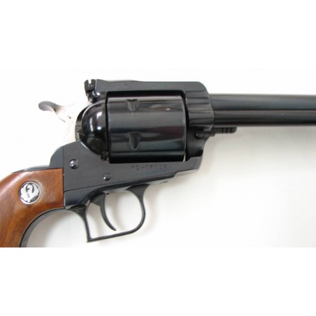Ruger New Model Super Blackhawk .44 Magnum caliber revolver. 7 1/2" blue model in very good condition. Early 1970s vintage. (PR17067)