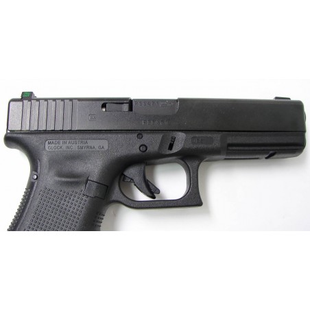 Glock 17 Generation 4 9 MM caliber pistol. Full size model with night sights with box and magazines. Excellent condition. (PR18598)