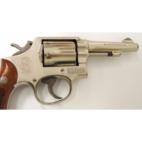 Smith & Wesson Military and Police .38 Special caliber revolver. Original 4 screw pre-model 10 with scarce nickel finish. The ni (PR21469)