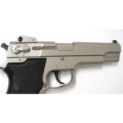 Smith & Wesson 4506-1 .45...