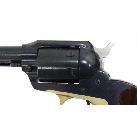 Ruger Bearcat .22 LR caliber revolver. Original old model in excellent condition. This is an early model with alpha prefix seria (pr7321)