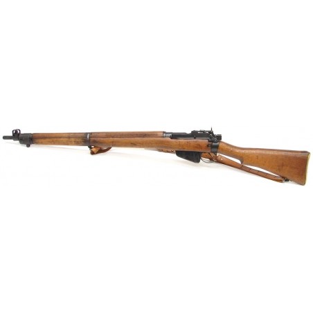 Long Branch No 4 Mark I .303 British caliber rifle with very good bore. Very good overall condition. Canadian Long Branch Arsena (r7126)