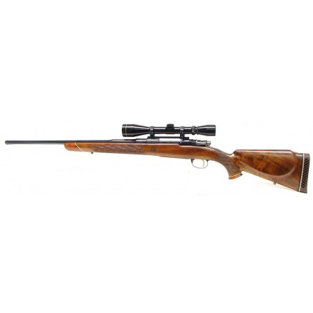 Browning Medallion .270 caliber rifle. Original Belgian medallion grade rifle made in 1970 with long extractor FN action. The st (R11638)
