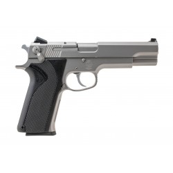 Smith & Wesson 1006 10MM...