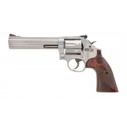 Smith & Wesson 686-6 Plus...
