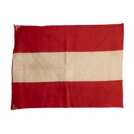 Austrian State flag (MM3398) CONSIGNMENT