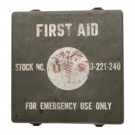 Original U.S. WWII Motor Vehicle 24-Unit Emergency First Aid Kit (MM5055)